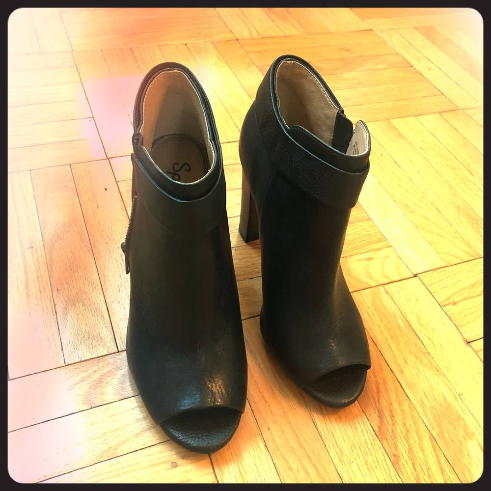 Splendid Peep Toe Booties